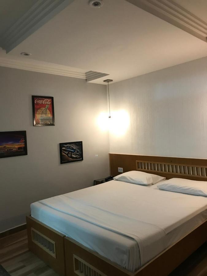 埃斯特雷拉达阿瓜弗里亚酒店 圣保罗 外观 照片