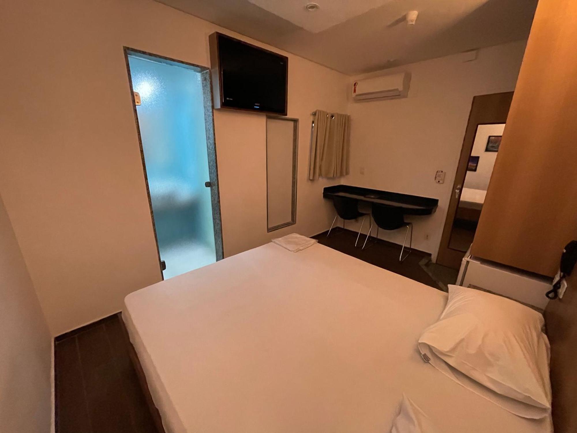 埃斯特雷拉达阿瓜弗里亚酒店 圣保罗 外观 照片
